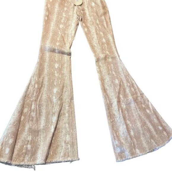 Bell-Bottom Flared Pants By Saints & Hearts In pink snake Pattern - Picture 4 of 10